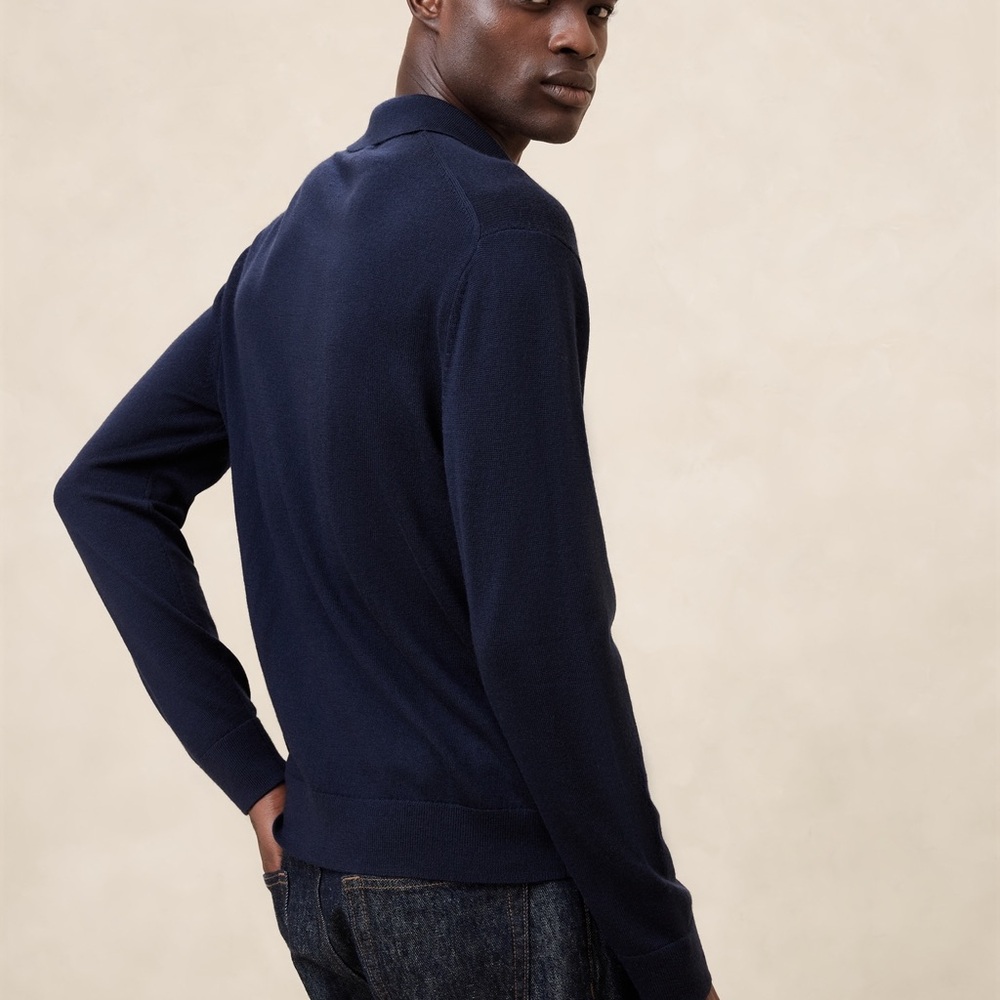 Men's Blue Sweater